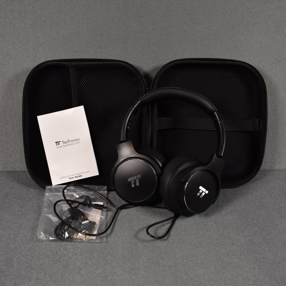 TaoTronics TT-BH040 Over Ear Noise Canceling ANC Headphones w/ Travel Case Black